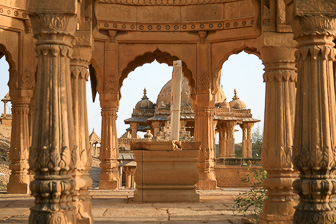 20100405_Cenotaphes_Bara-Bagh_0626.jpg