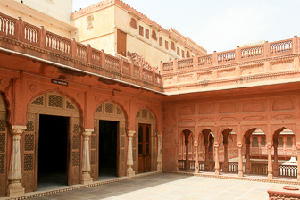 20100404_Bikaner_0296-Edit.jpg