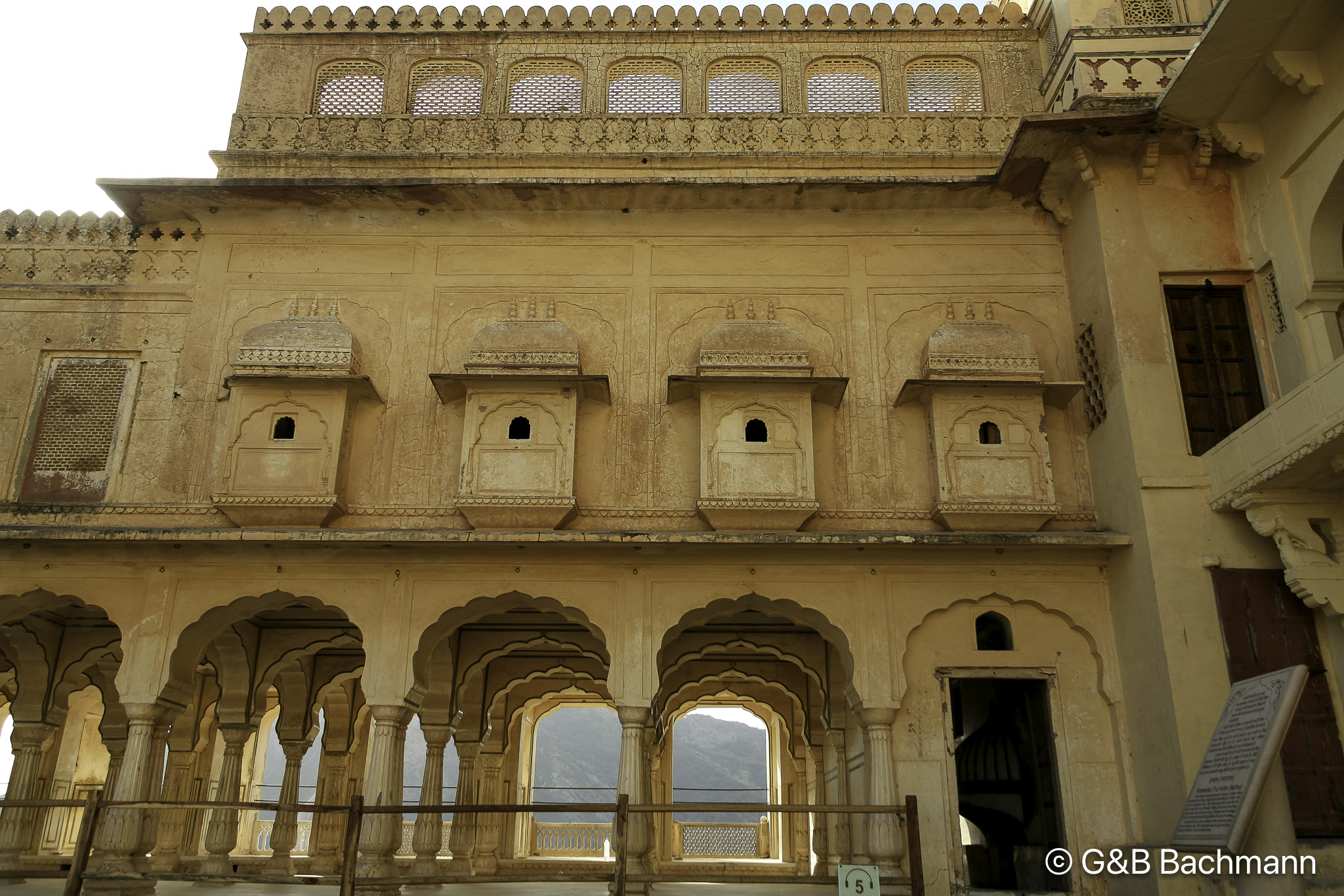 20100424_Jaipur_Fort-Amber_2340.jpg