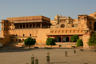 20100411_Jaipur_Fort-Amber_2304.jpg