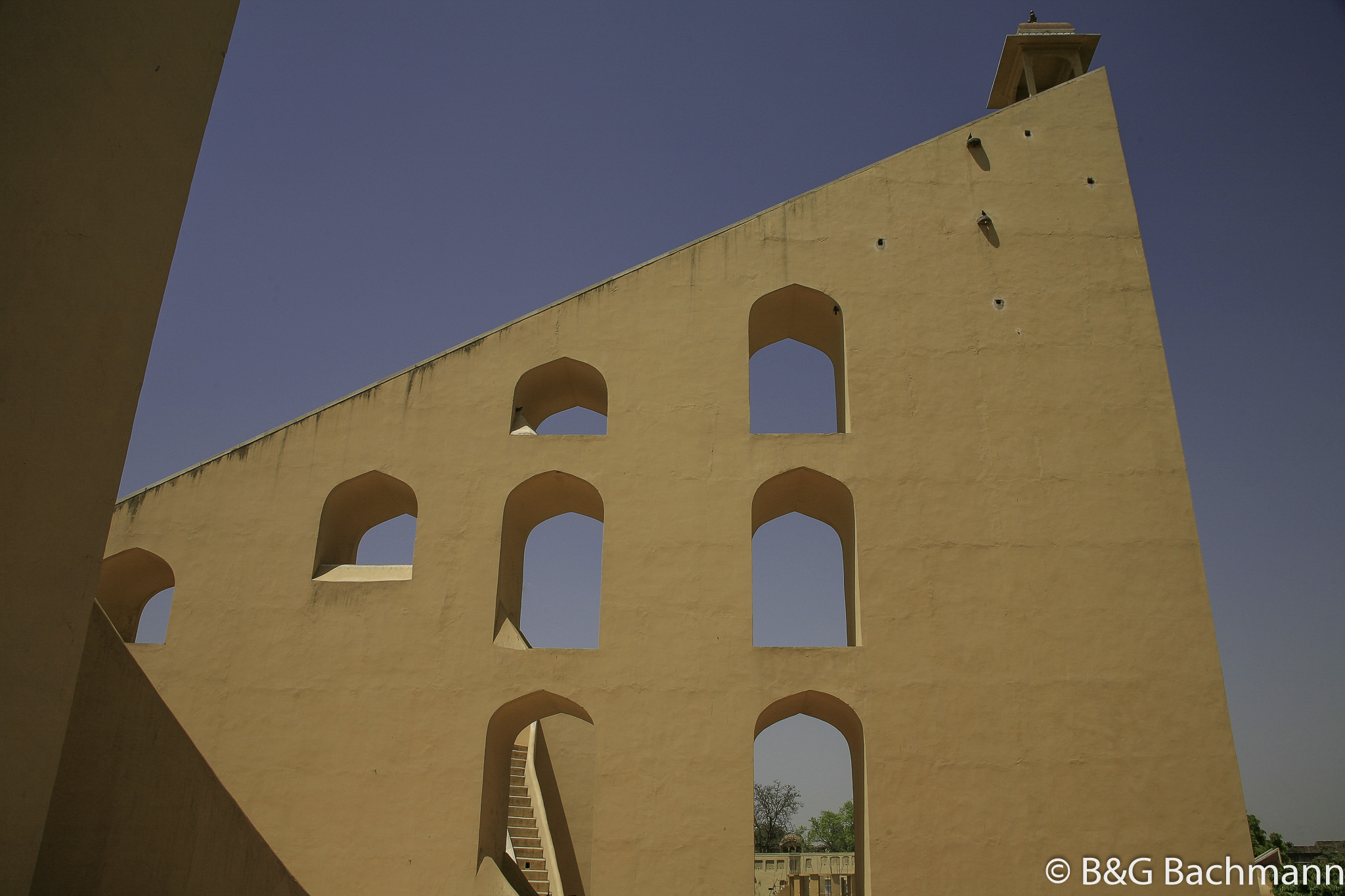20100411_Jantar-Mantar-Observatory_2424.jpg
