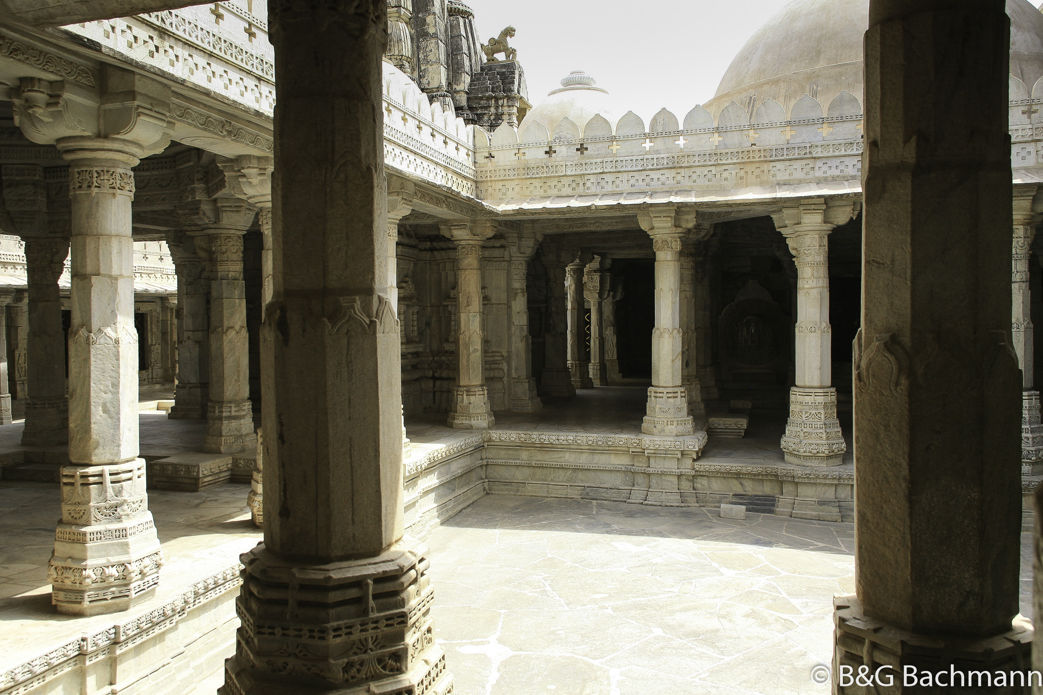 20100408_Ranakpur_Temples-Jain_1718.jpg