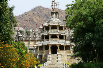 20100408_Ranakpur_Temples-Jain_1682.jpg