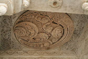 20100408_Ranakpur_Temples-Jain_1691.jpg