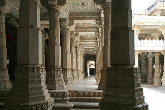 20100408_Ranakpur_Temples-Jain_1700-Edit.jpg