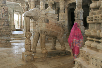 20100408_Ranakpur_Temples-Jain_1724.jpg
