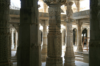 20100408_Ranakpur_Temples-Jain_1743.jpg