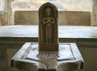 20100408_Ranakpur_Temples-Jain_1747.jpg