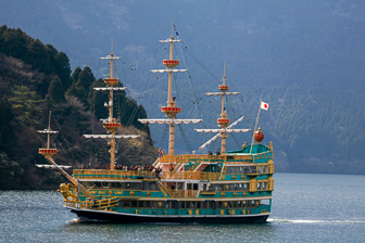 Lac_Ashi_Hakone_07-49.jpg
