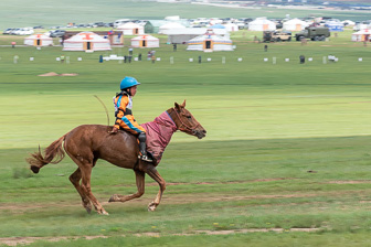 Naadam at Khui Doloo Khudag