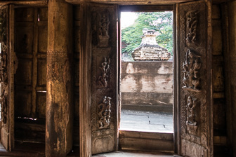 Myanmar_Mandelay_Shwe-Nandaw-19.jpg