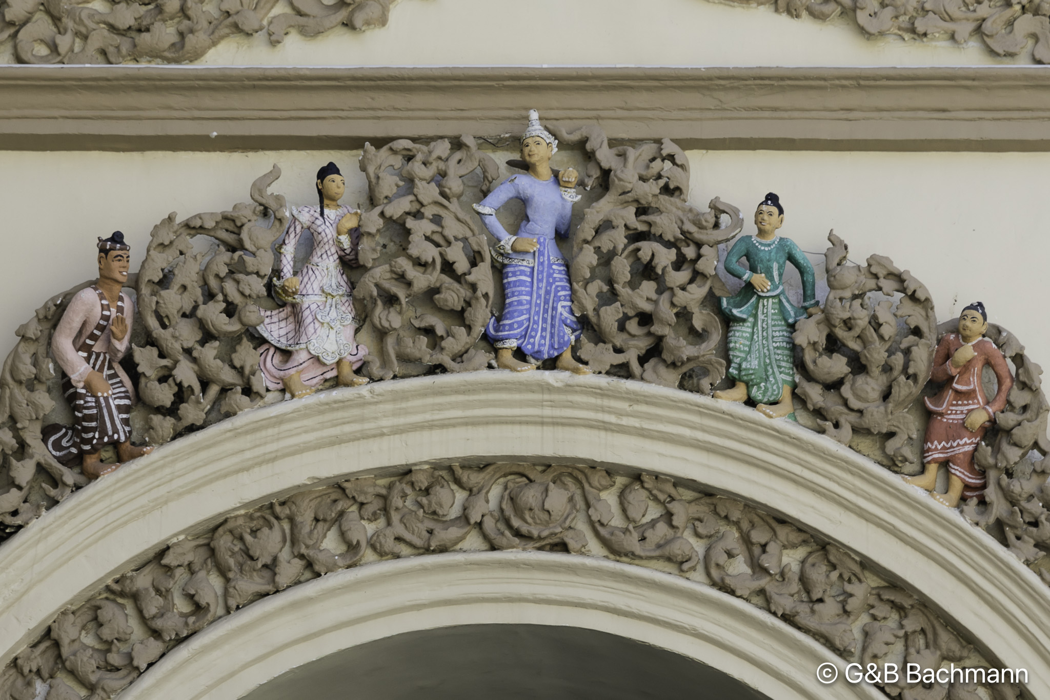 Myanmar_Mandelay_Mahamuni_Pagoda-22.jpg