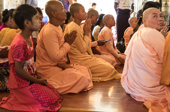 Myanmar_Mandelay_Mahamuni_Pagoda-11-Modifier.jpg