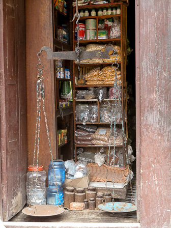Bhaktapur_Swyambhunath_0204.jpg