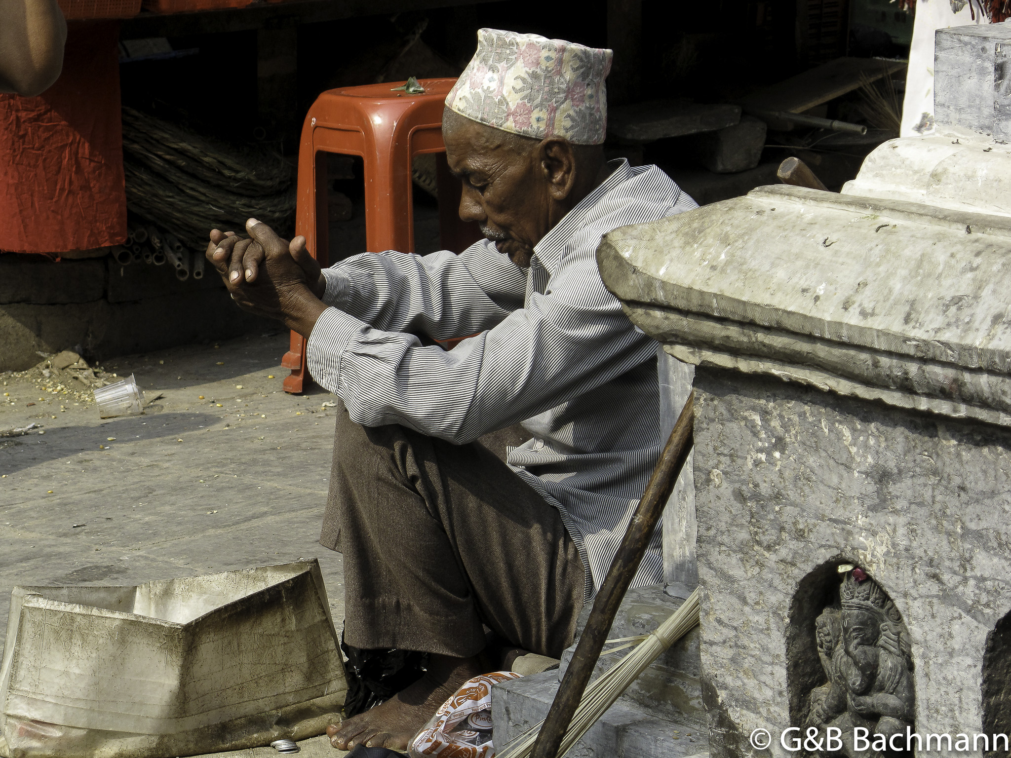 Bhaktapur_Swyambhunath_0112.jpg