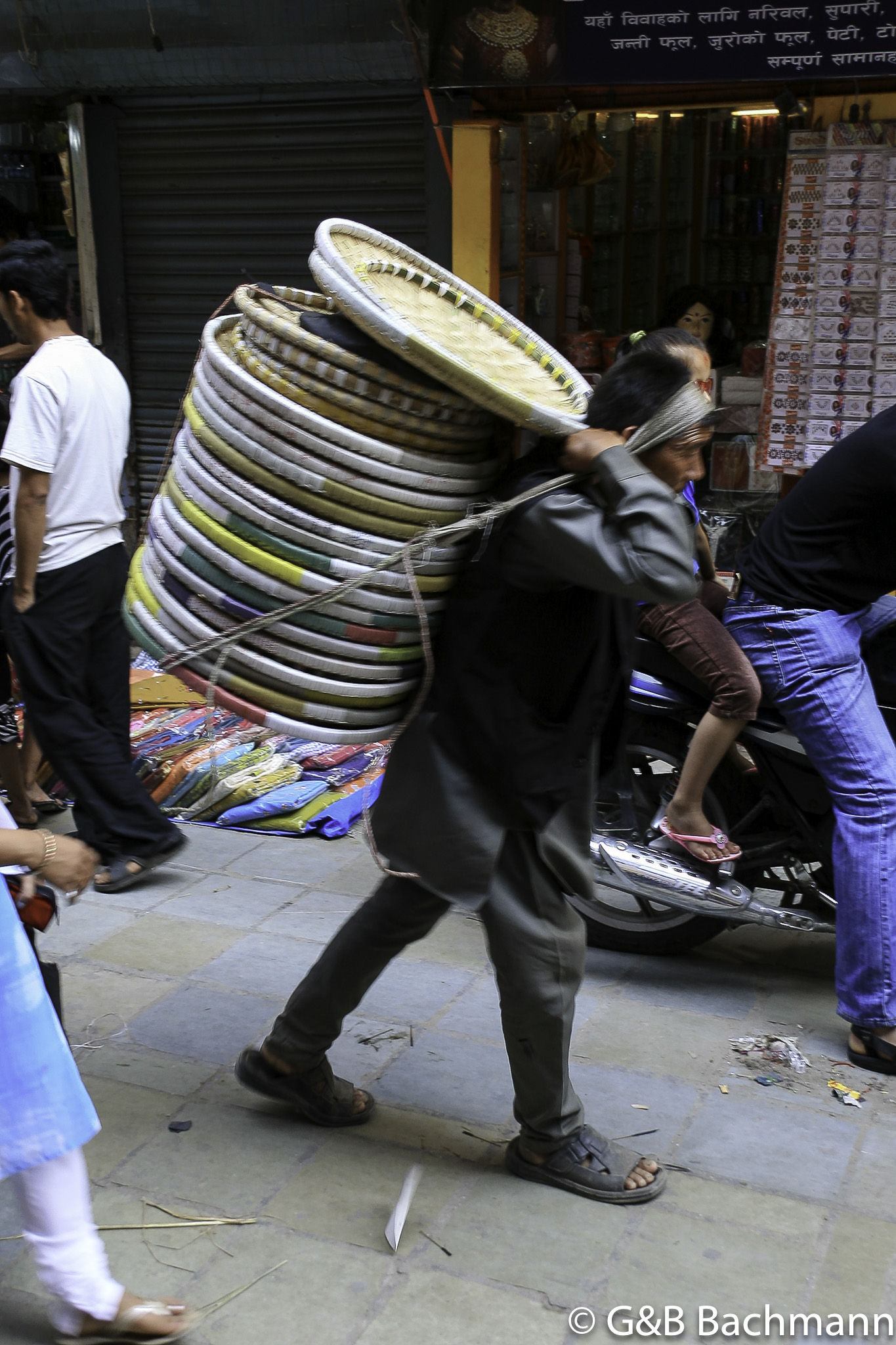 Bhaktapur_Swyambhunath_0275.jpg