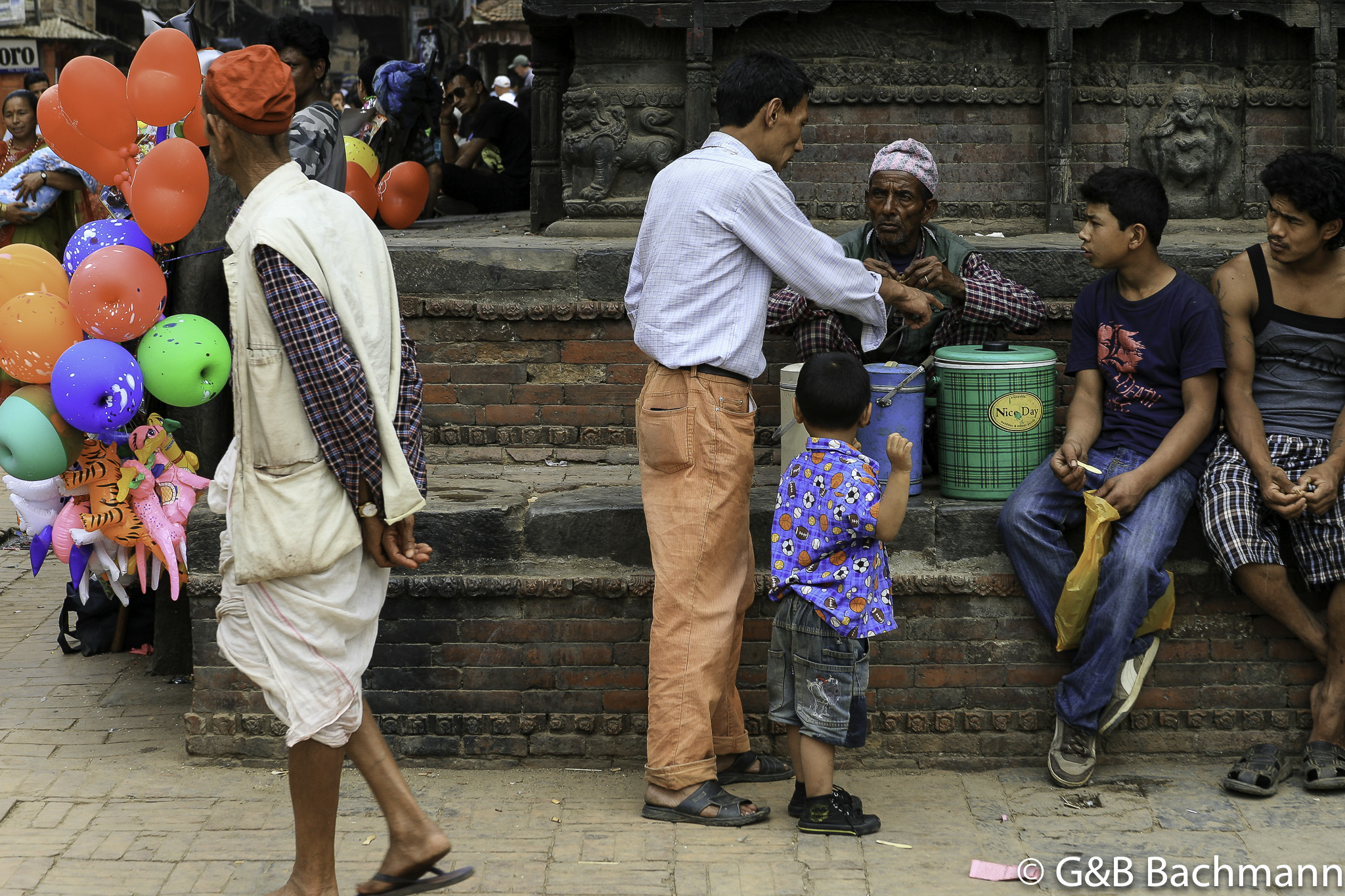 Bhaktapur_Swyambhunath_0502.jpg