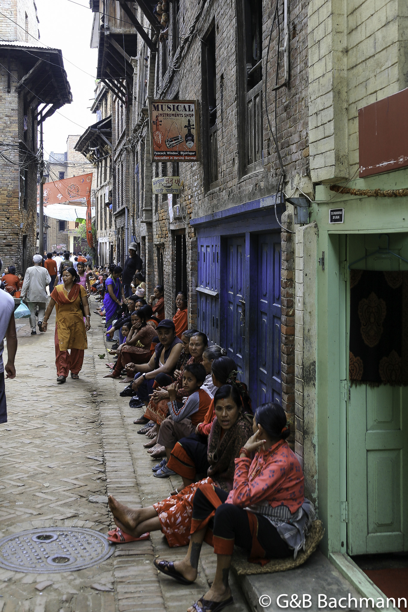 Bhaktapur_Swyambhunath_0505.jpg
