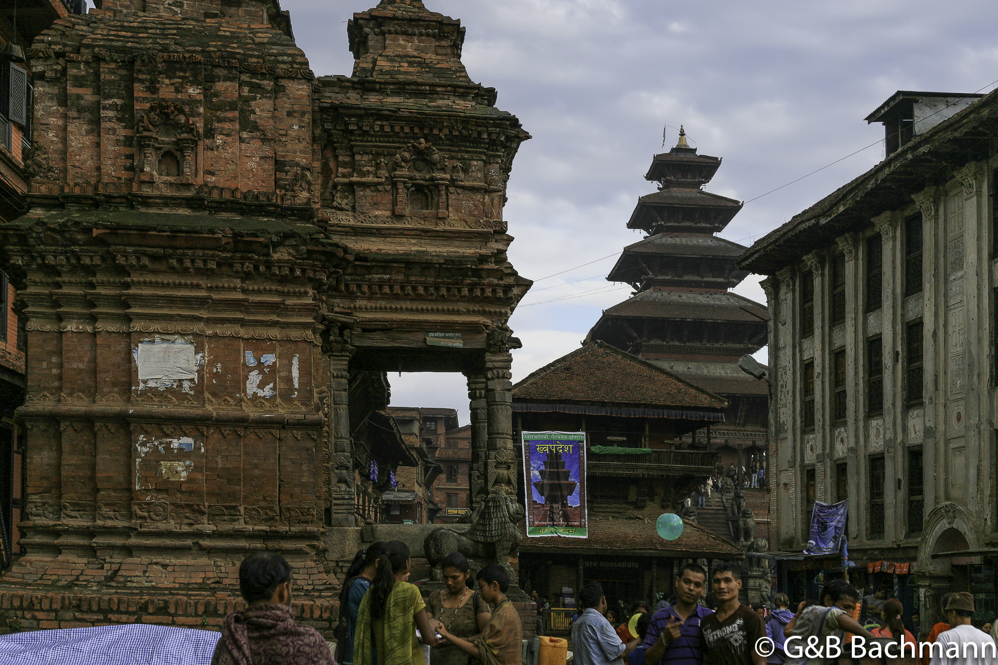 Bhaktapur_Swyambhunath_0555-Edit-Modifier.jpg