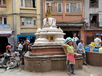 Bhaktapur_Swyambhunath_0135.jpg