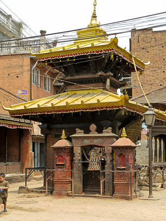 Bhaktapur_Swyambhunath_0209.jpg