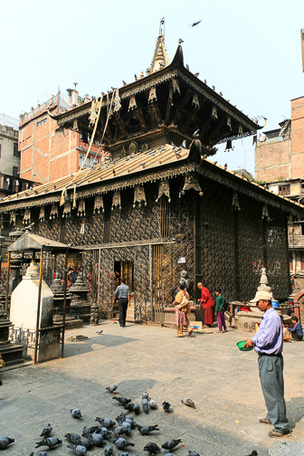 Bhaktapur_Swyambhunath_0262.jpg