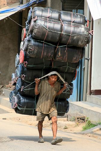 Bhaktapur_Swyambhunath_0330.jpg