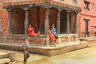 Bhaktapur_Swyambhunath_0471.jpg