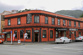 1.0 From Auckland to Whangamata 1.0 From Auckland to Whangamata