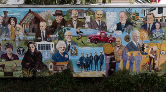 2.3 Katikati - Mural Town 2.3 Katikati - Mural Town