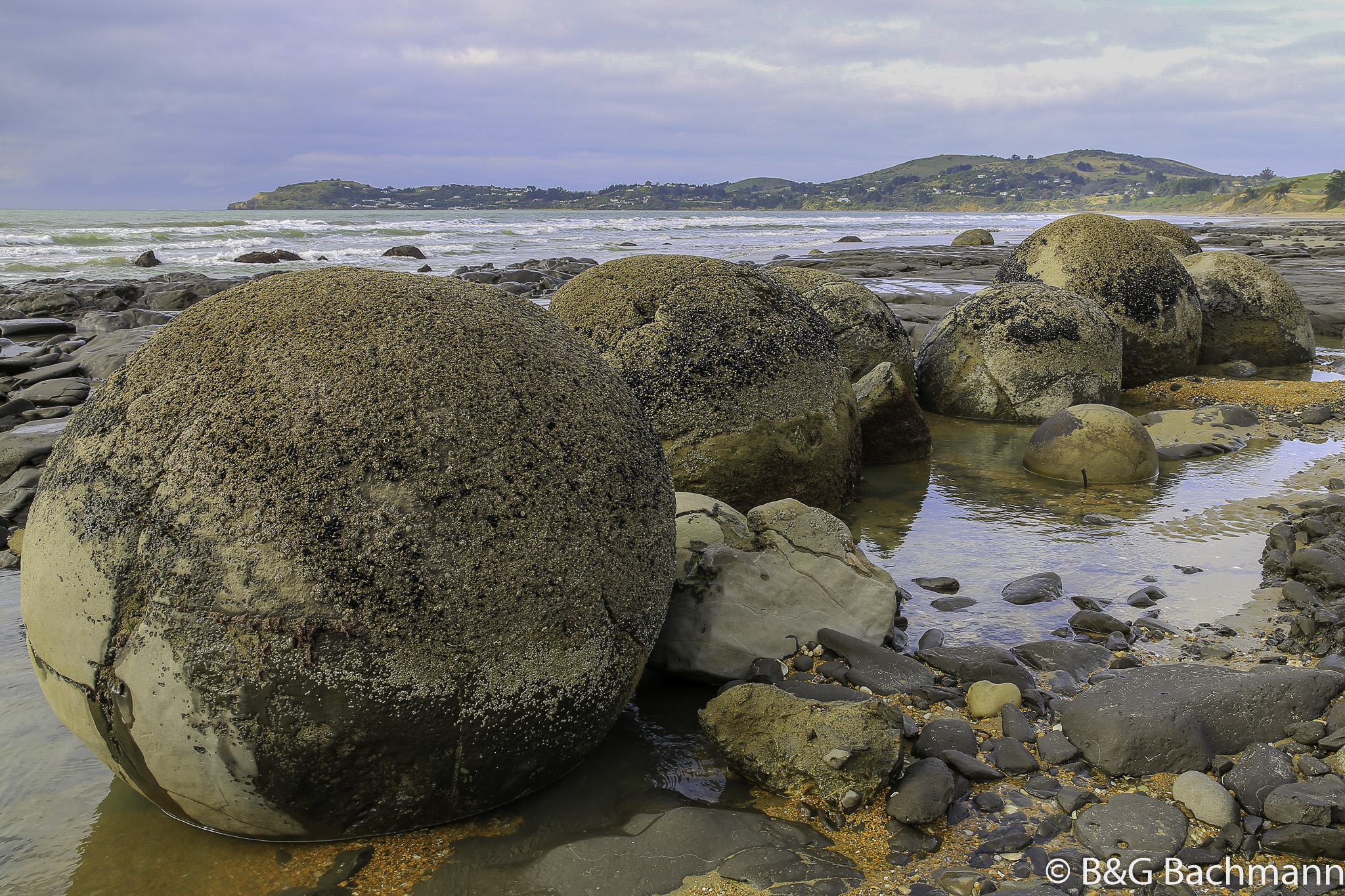 201408_Moeraki_Boulders-(1-of-1)-2.jpg