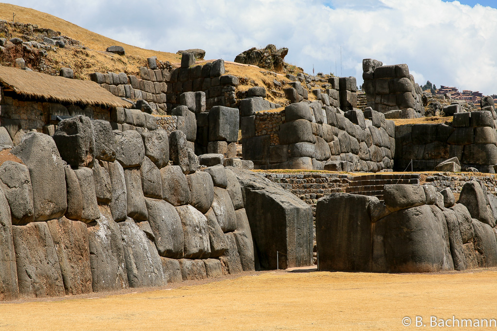 Sacsayhuaman_0036.jpg