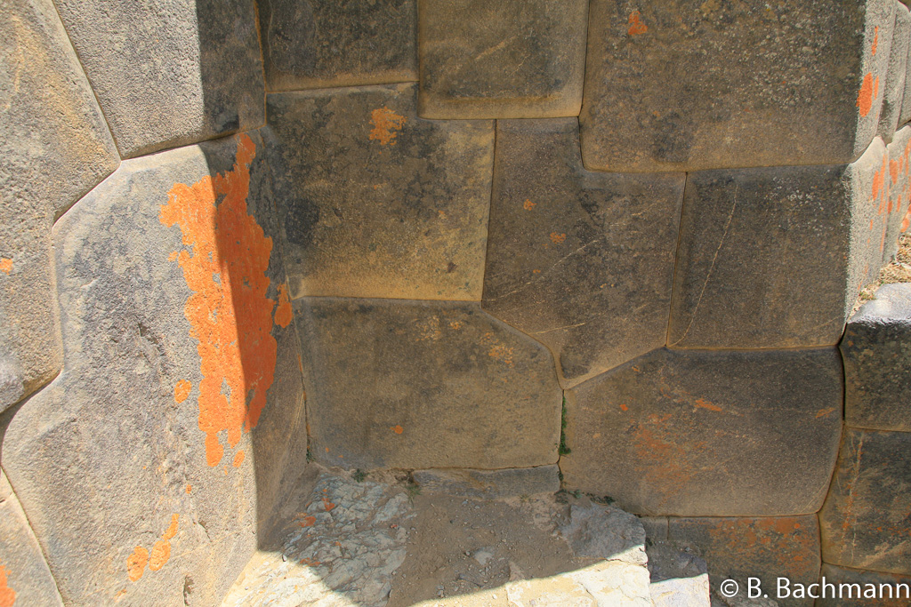 Ollantaytambo_0013.jpg