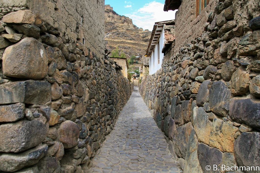 Ollantaytambo_0063.jpg