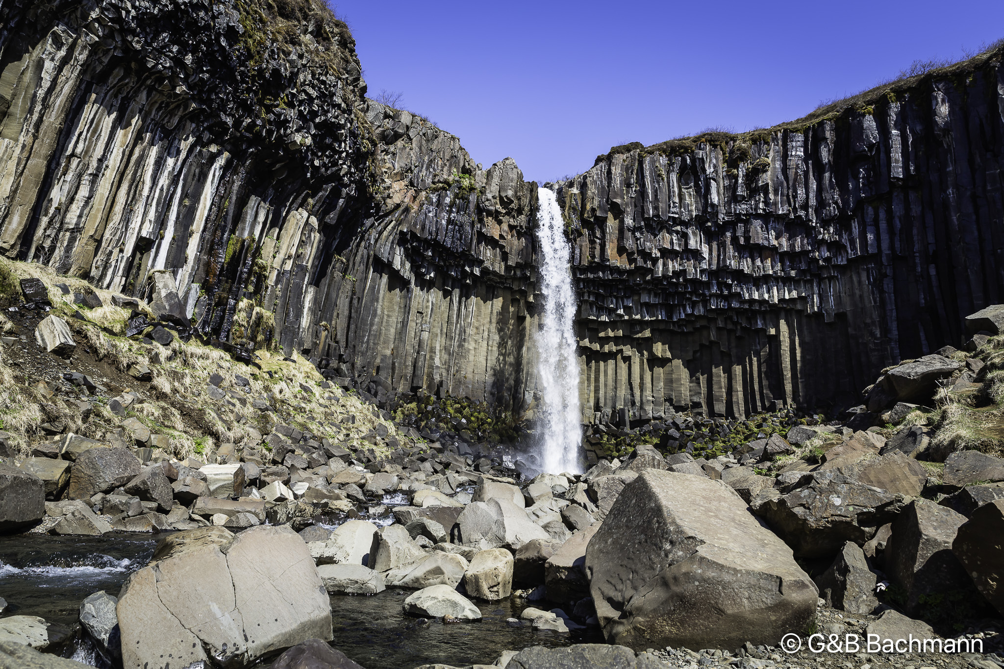 201507_Svartifoss-1.jpg