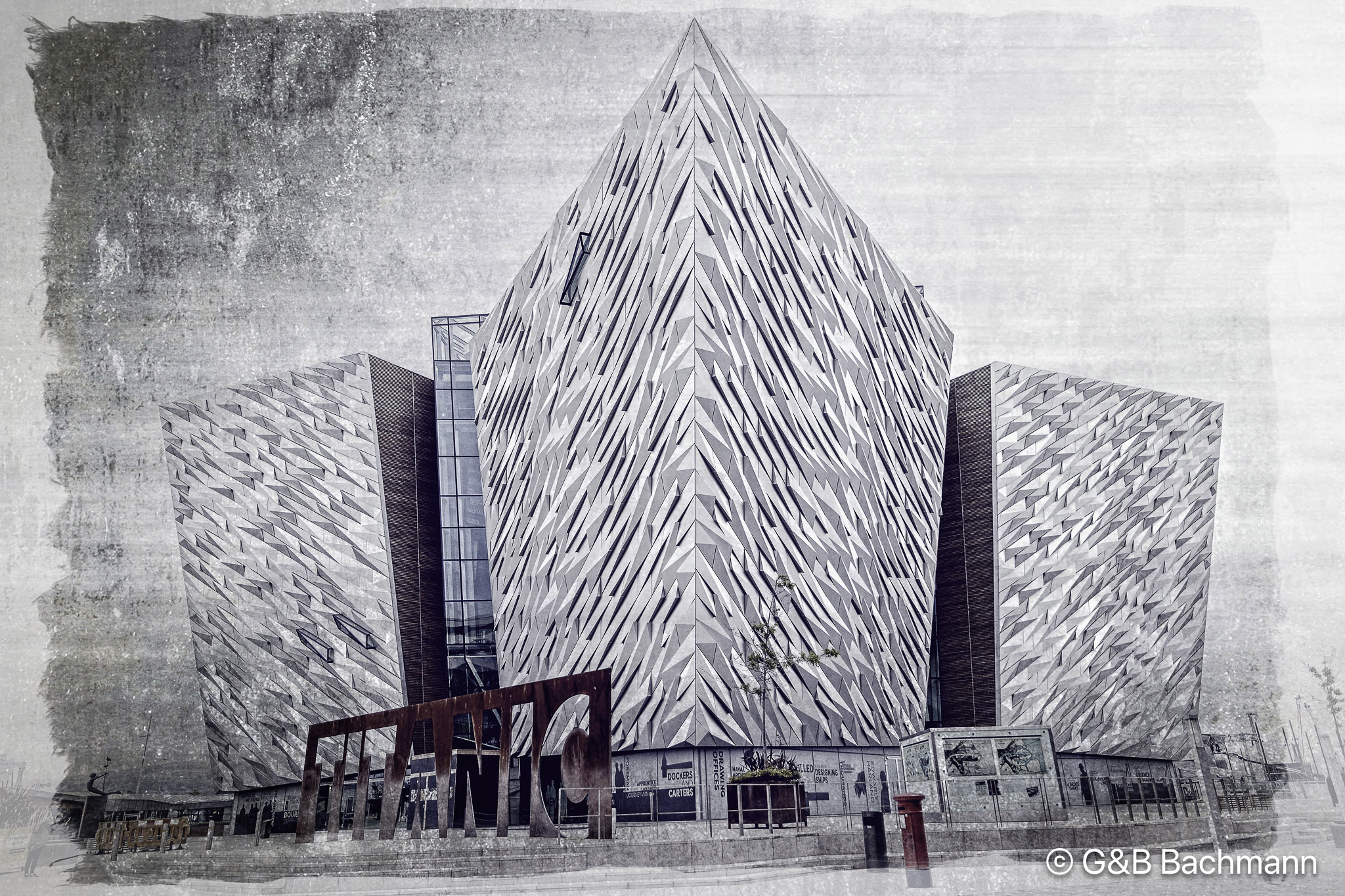 201911_Titanic_Museum.jpg