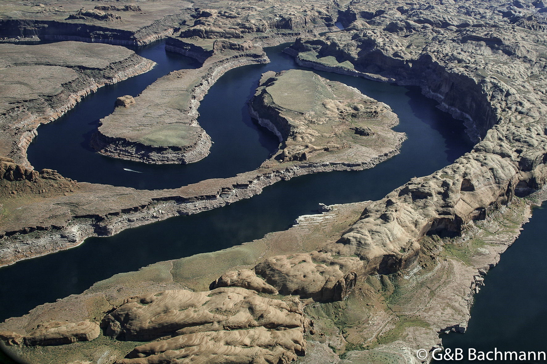 Lake-Powell_0003.jpg